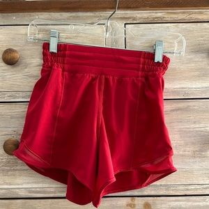 EUC Lululemon Hottie Hot shorts